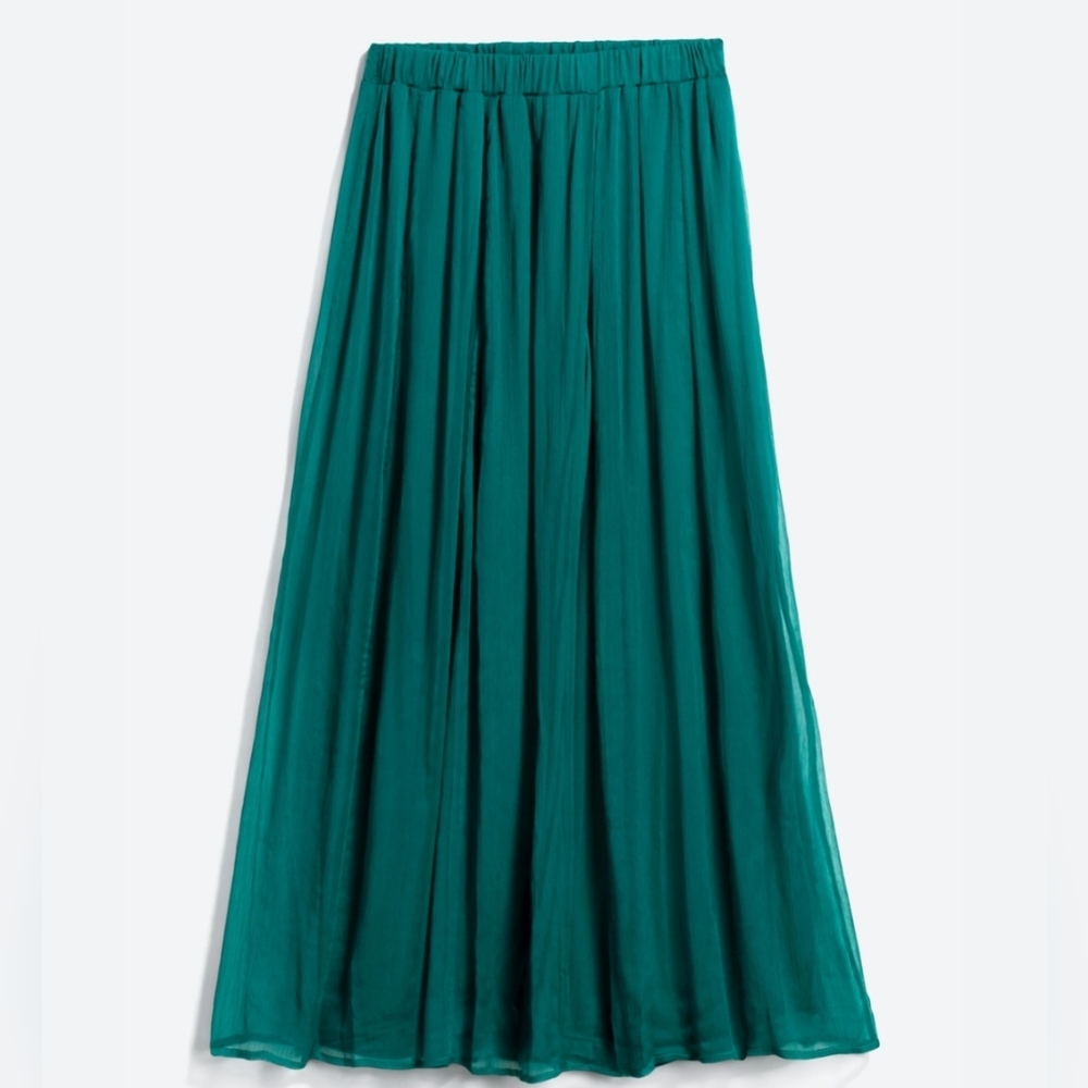 Faith and Zoe Green Side-Slit Maxi Skirt